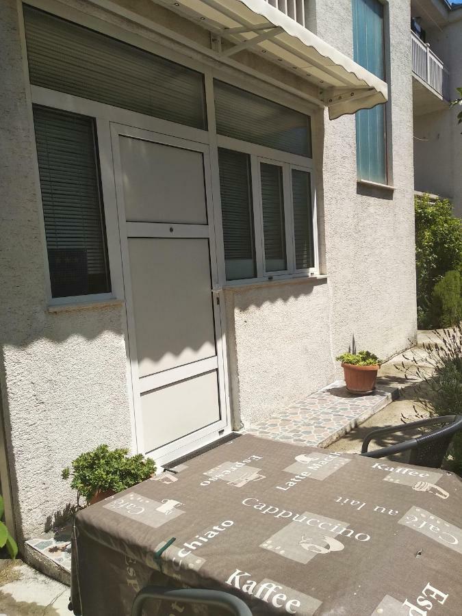 Apartment Fjaka Сплит Екстериор снимка